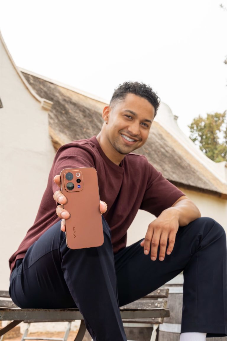 vivo smartphone shot for the #ColoursOfSA campaign, photographed by Indirect Media