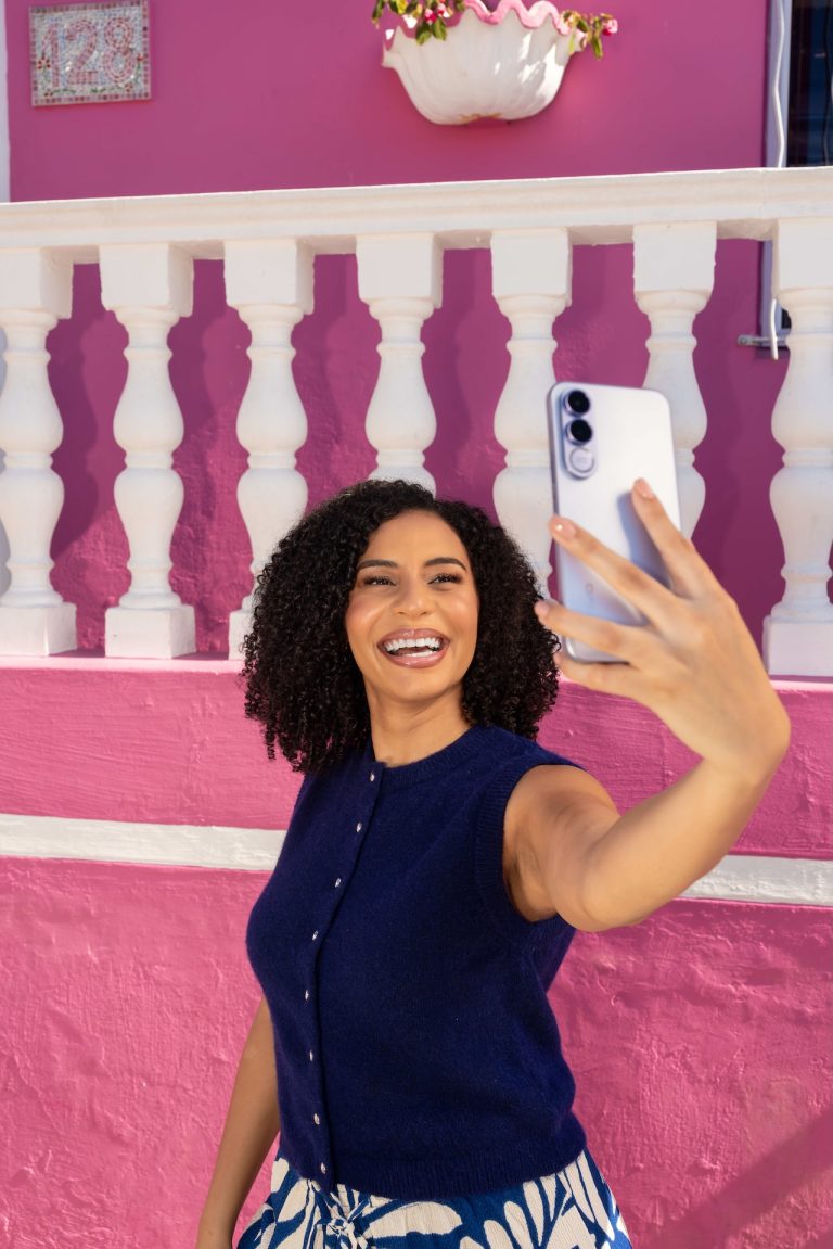 vivo smartphone shot for the #ColoursOfSA campaign, photographed by Indirect Media